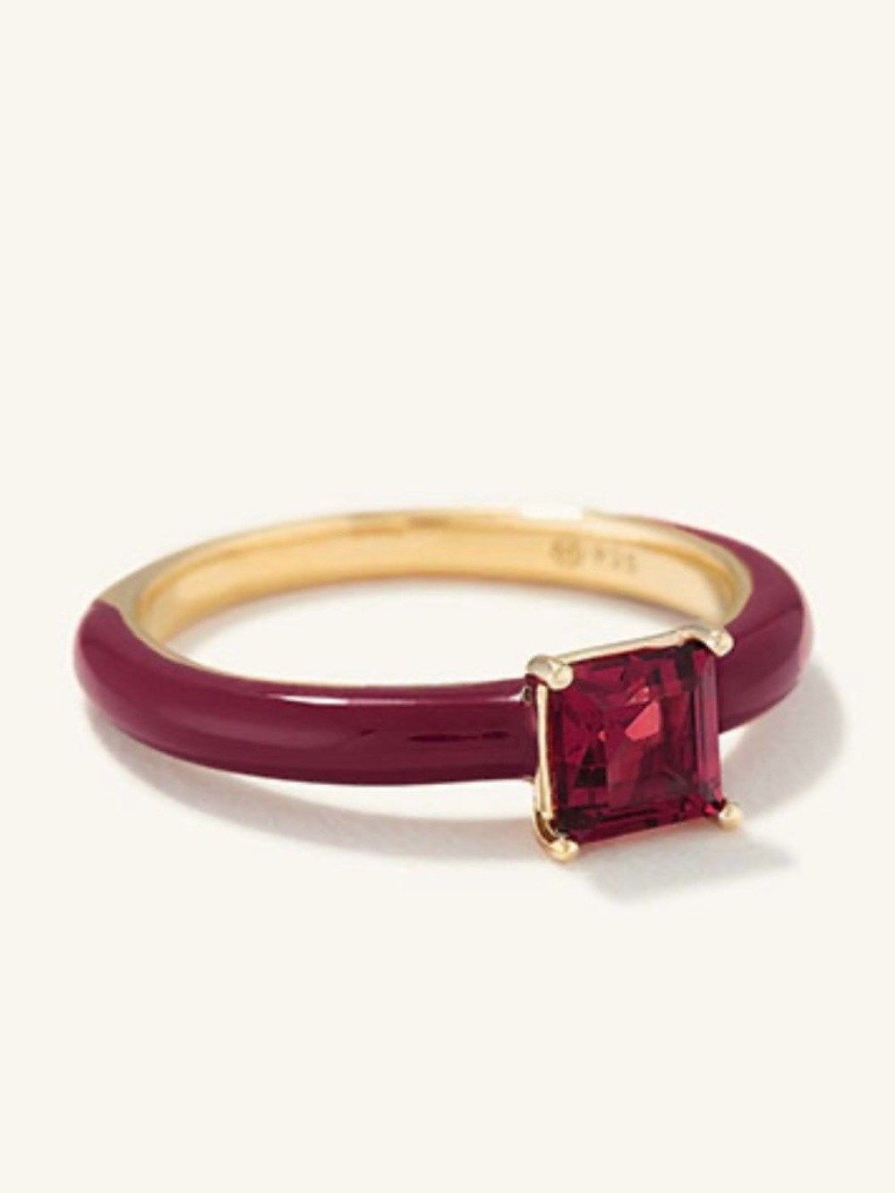 Mejuri Monochrome Garnet Ring (Size 8)